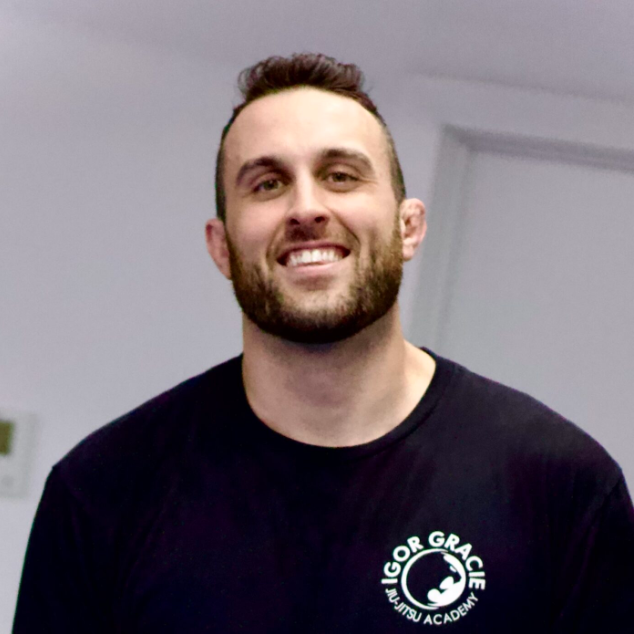 Coach Kevin demonstrating technique